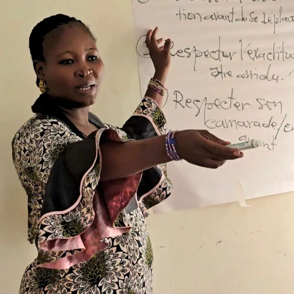 Formatrice du programme Apprendre en Paix, Eduquer sans Violence